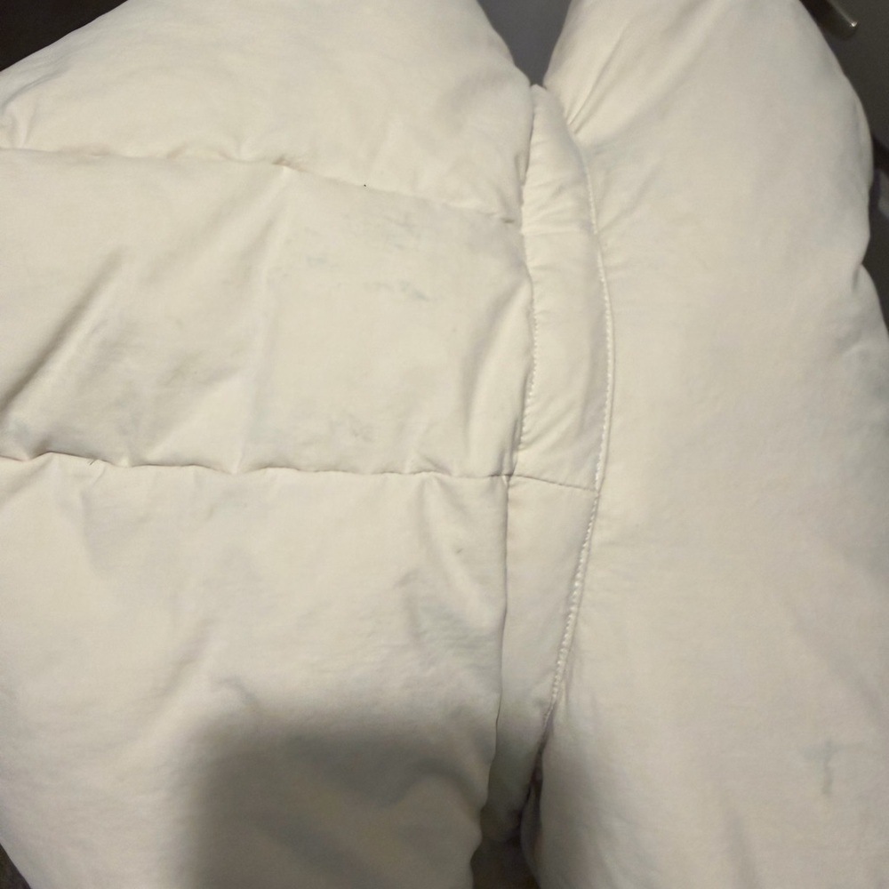 The North Face Ivory Puffer Jacket - Picture 6 of 7